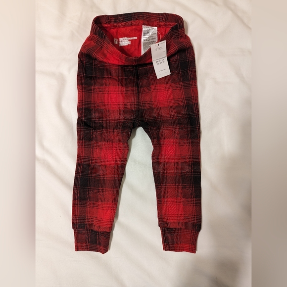 Baby Gap Red Plaid Cotton Pajama Set - 12-18 mos NWT - Picture 2 of 7